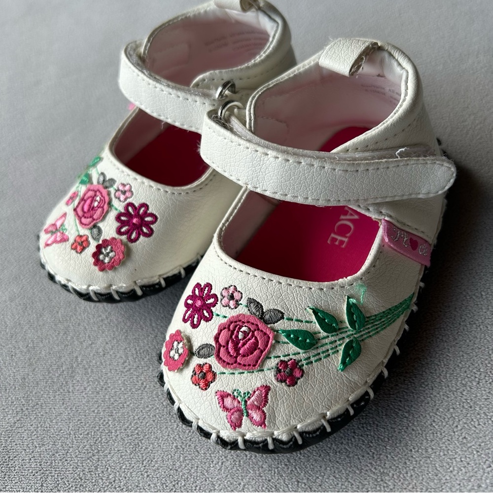 Children’s Place ~ Embroidered Ballet Flat ~ Baby Size 6-12 Months